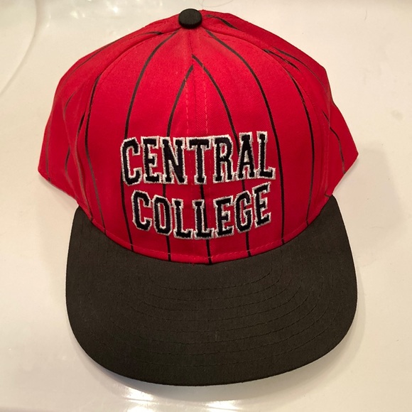 Vintage Central College Dutch Pella Iowa SnapBack - Picture 1 of 3